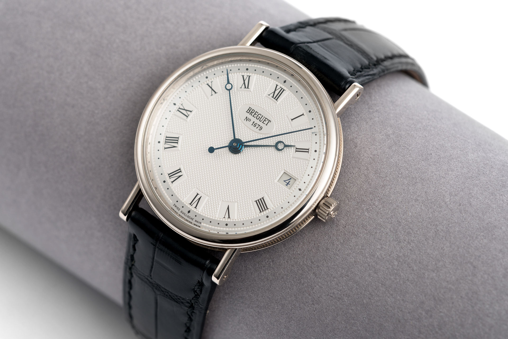 ref 5910BB/15/984 | White Gold 'Box & Papers' | Breguet Classique