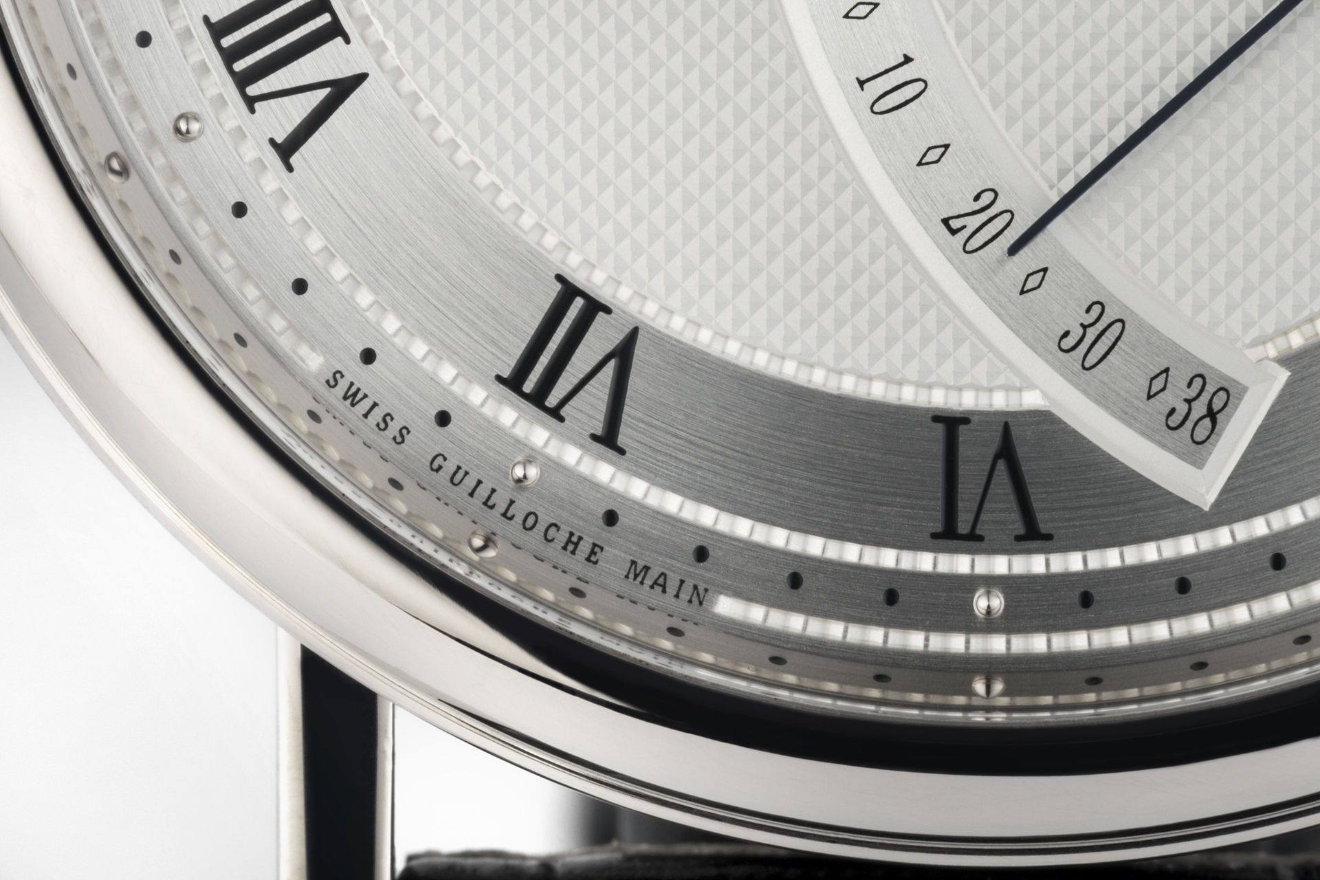 ref 7787BB/12/9V6 | 'White Gold 39mm' | Breguet Classique