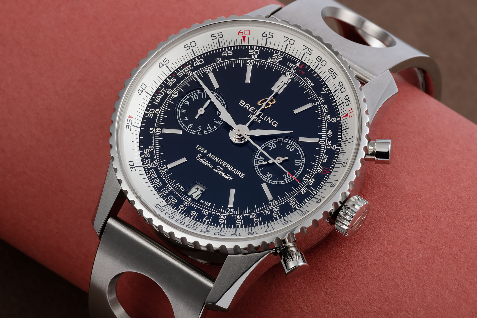 ref A2632213 | Limited Edition 'Complete Set' | Breitling Navitimer