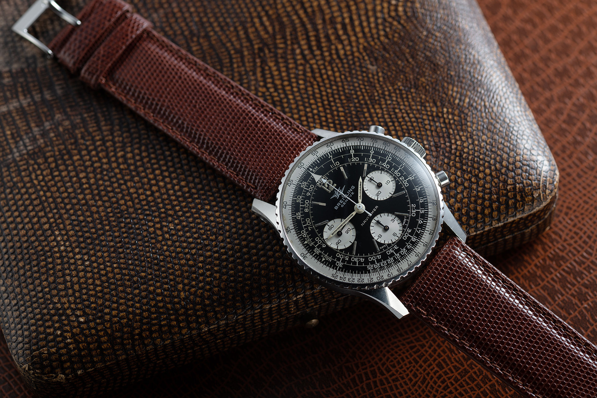 ref 806 | Vintage 'Twin Planes' | Breitling Navitimer