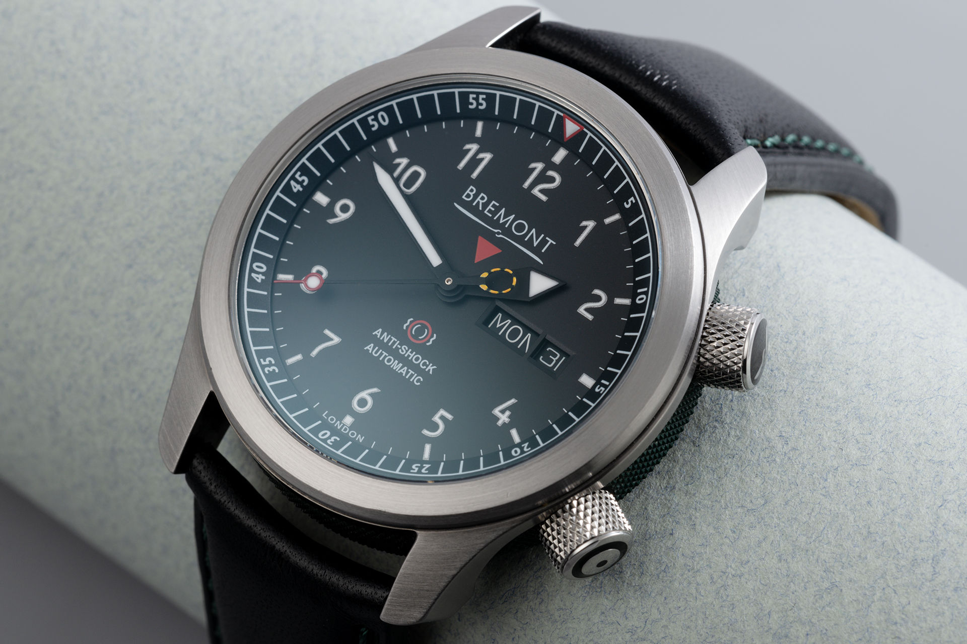 ref MB11/ON | 'Original Box & Certificate' | Bremont MB11 Black