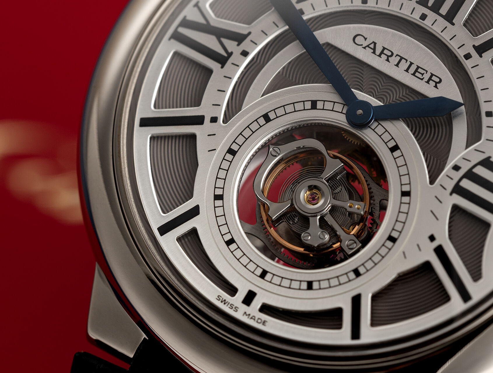 ref W6920021 | Flying Tourbillon | Cartier Ballon Bleu