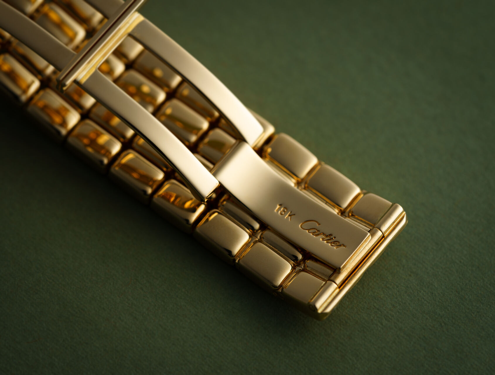 ref 8012905 | 1716 - Yellow Gold | Cartier Tank Américaine