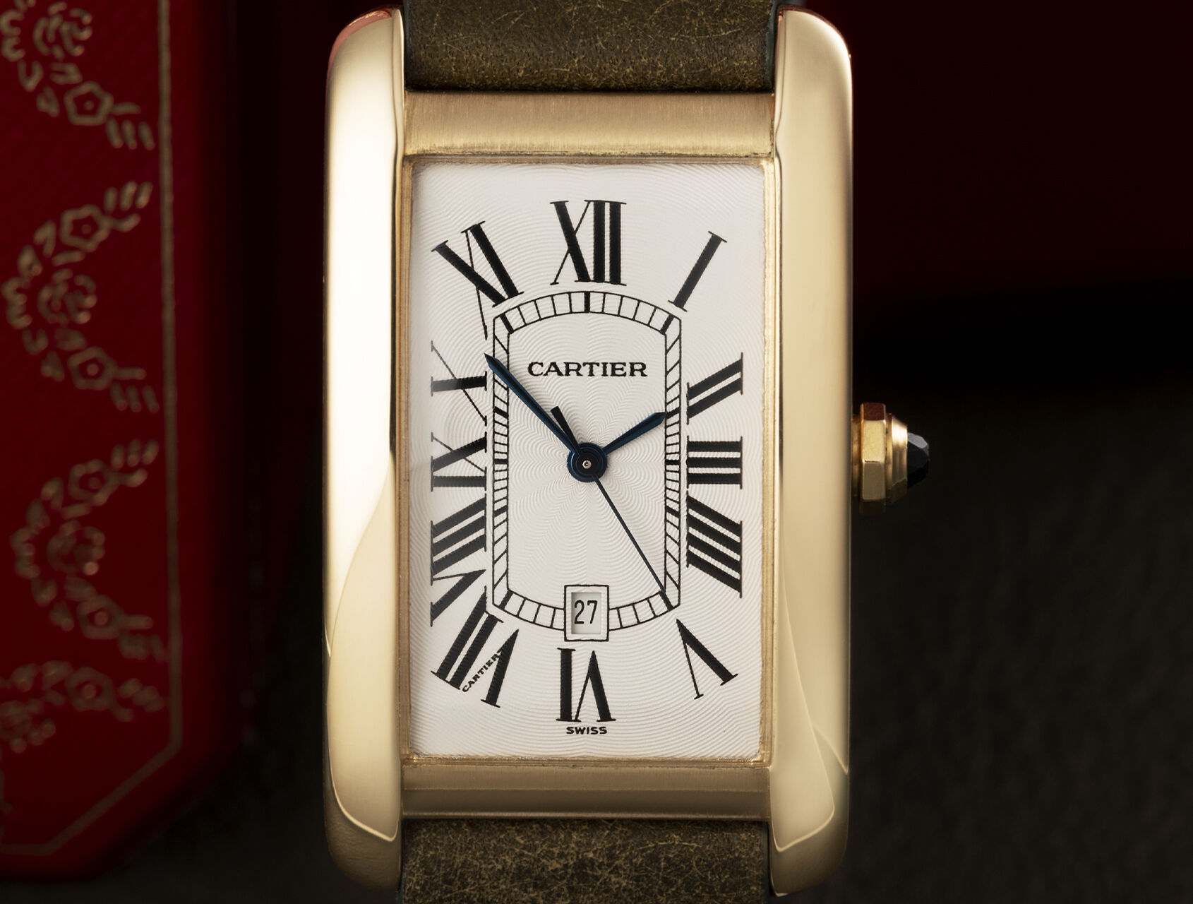 ref 1740 | 1740 - 18ct Yellow Gold | Cartier Tank Américaine