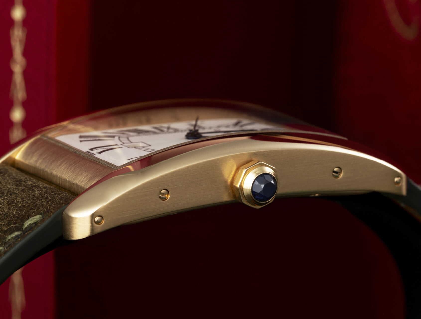 ref 1740 | 1740 - 18ct Yellow Gold | Cartier Tank Américaine