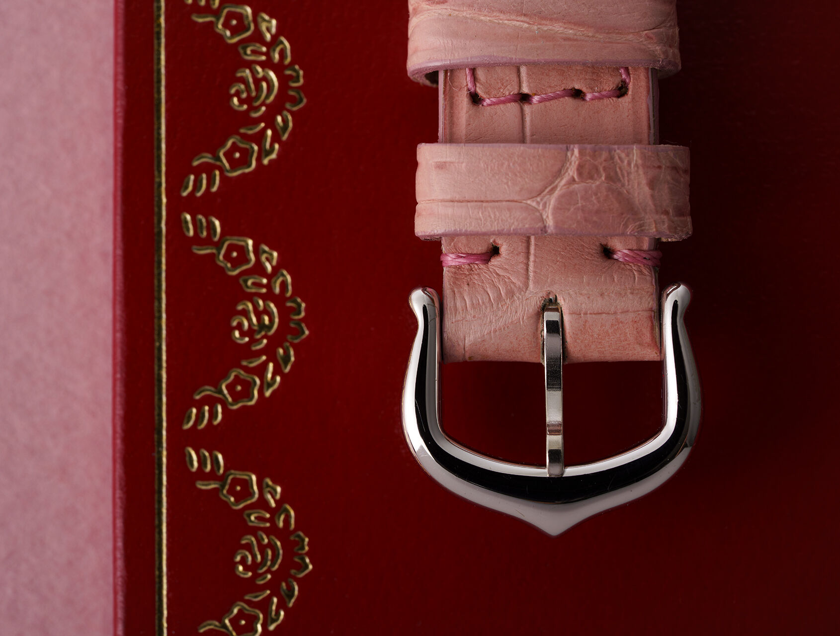 ref 2489 | 2489 - White Gold | Cartier Tank Américaine