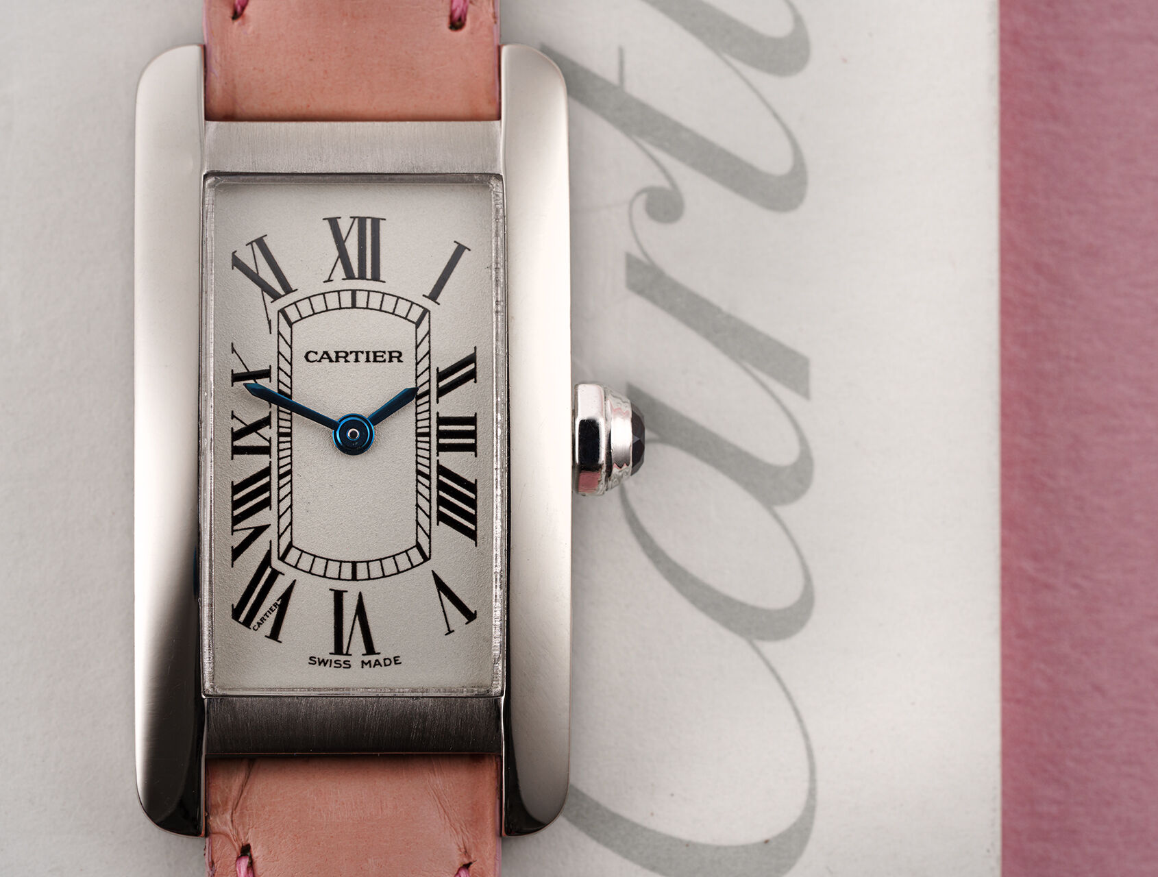 ref 2489 | 2489 - White Gold | Cartier Tank Américaine