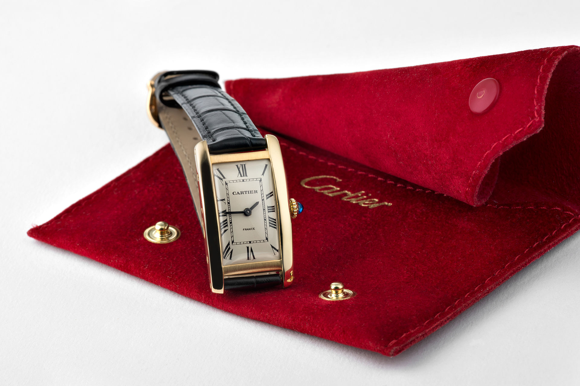  | 18ct Yellow Gold | Cartier Tank Cintrée