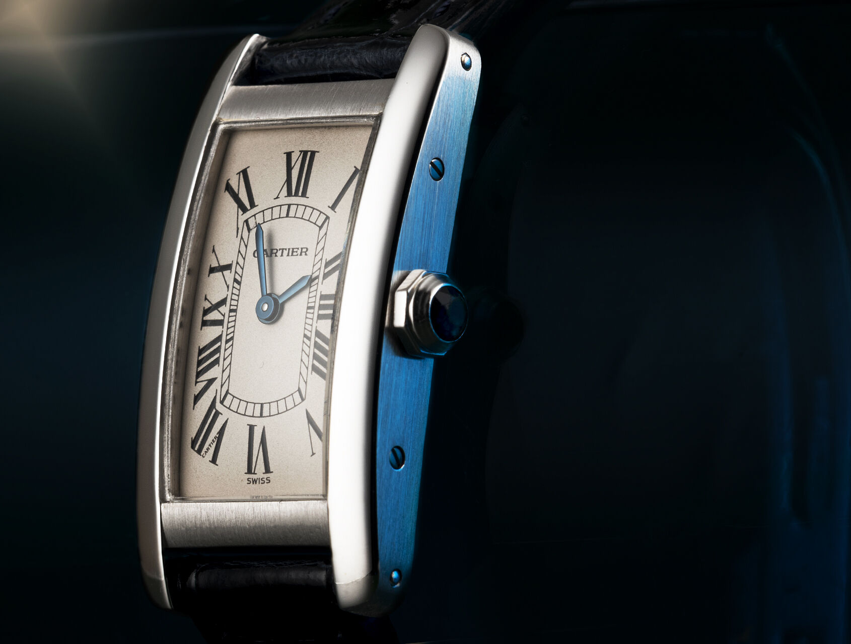 ref 1713 | White Gold | Cartier Tank Américaine