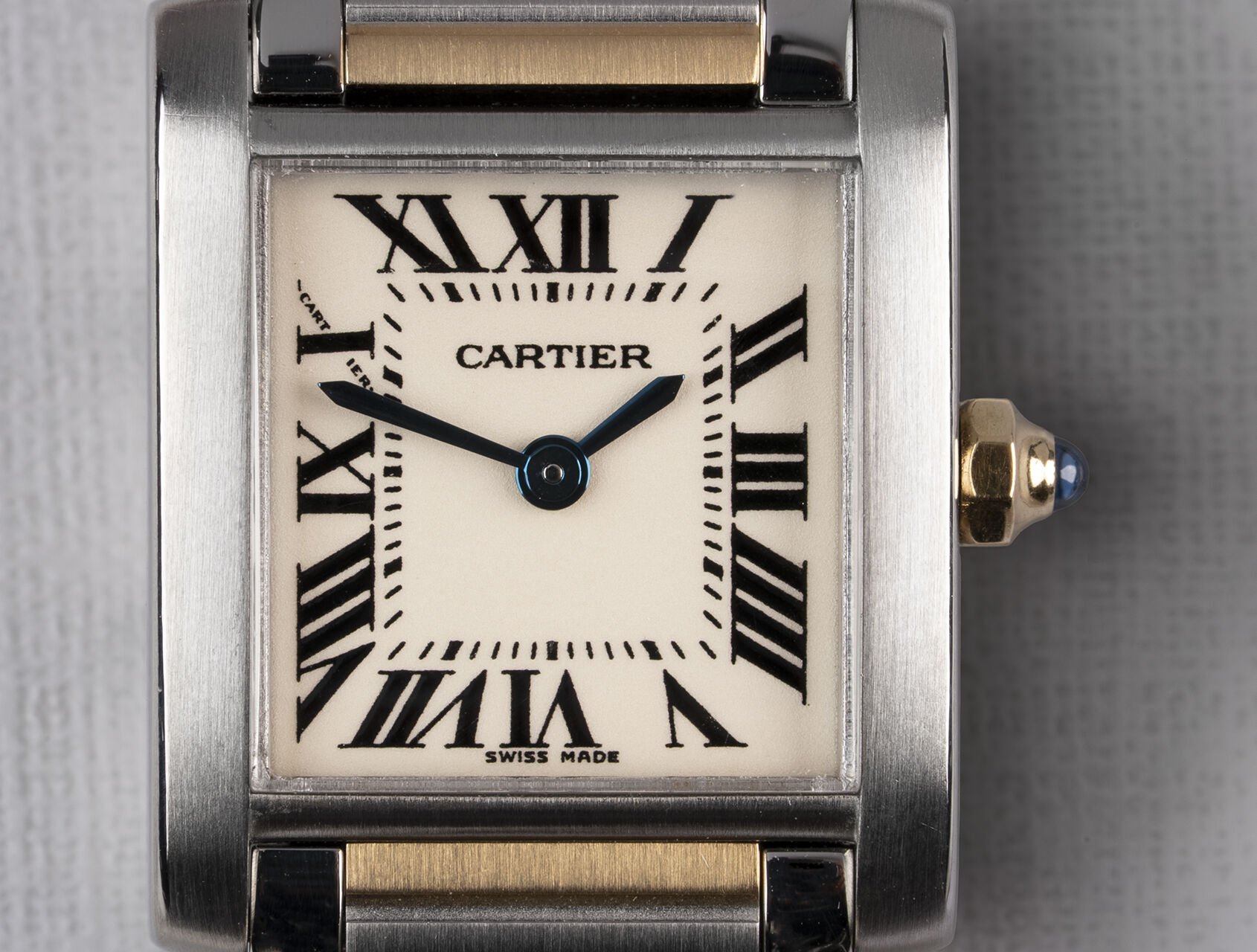ref W51007Q4 | Tank Française | Cartier Tank Française