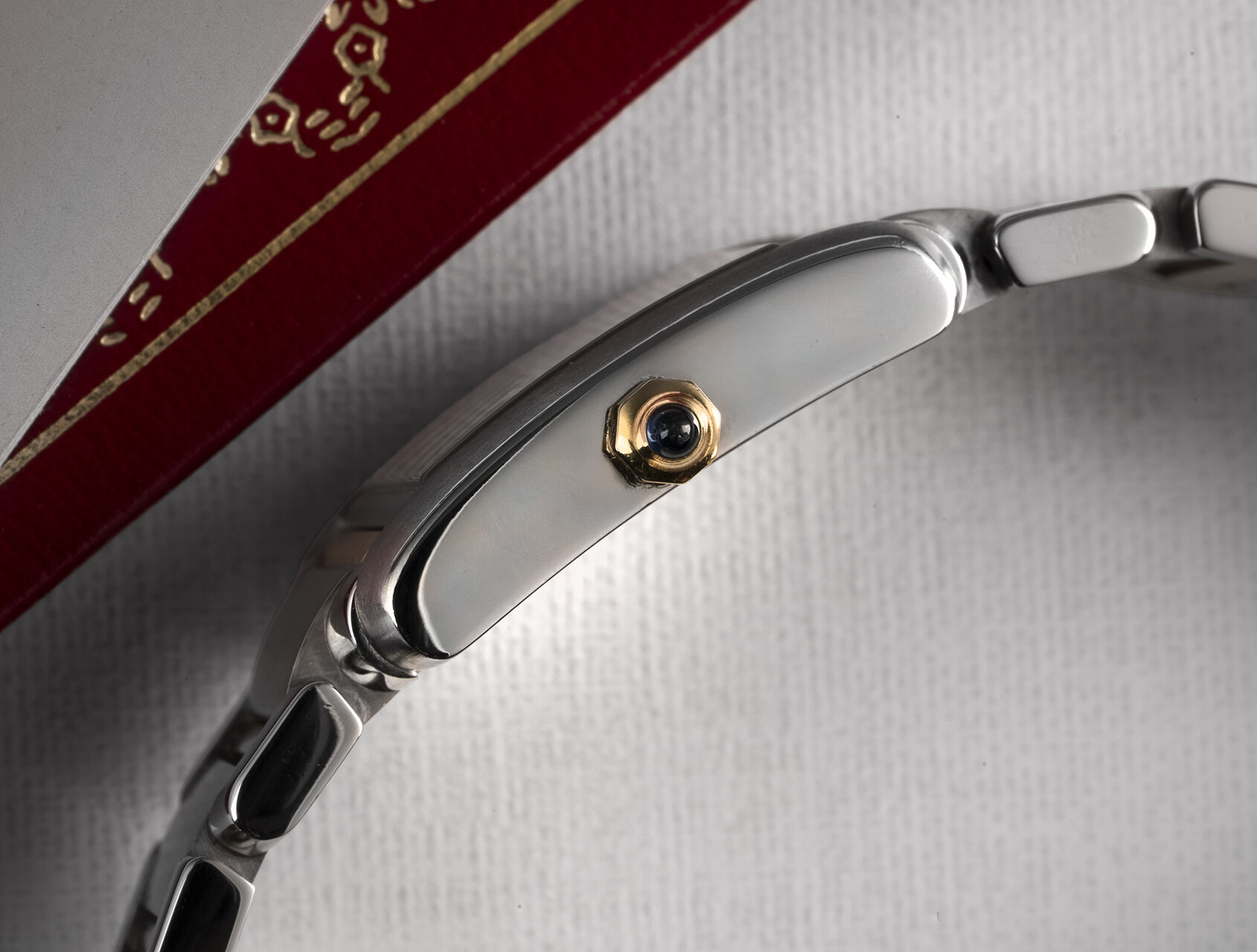 ref W51007Q4 | Tank Française | Cartier Tank Française