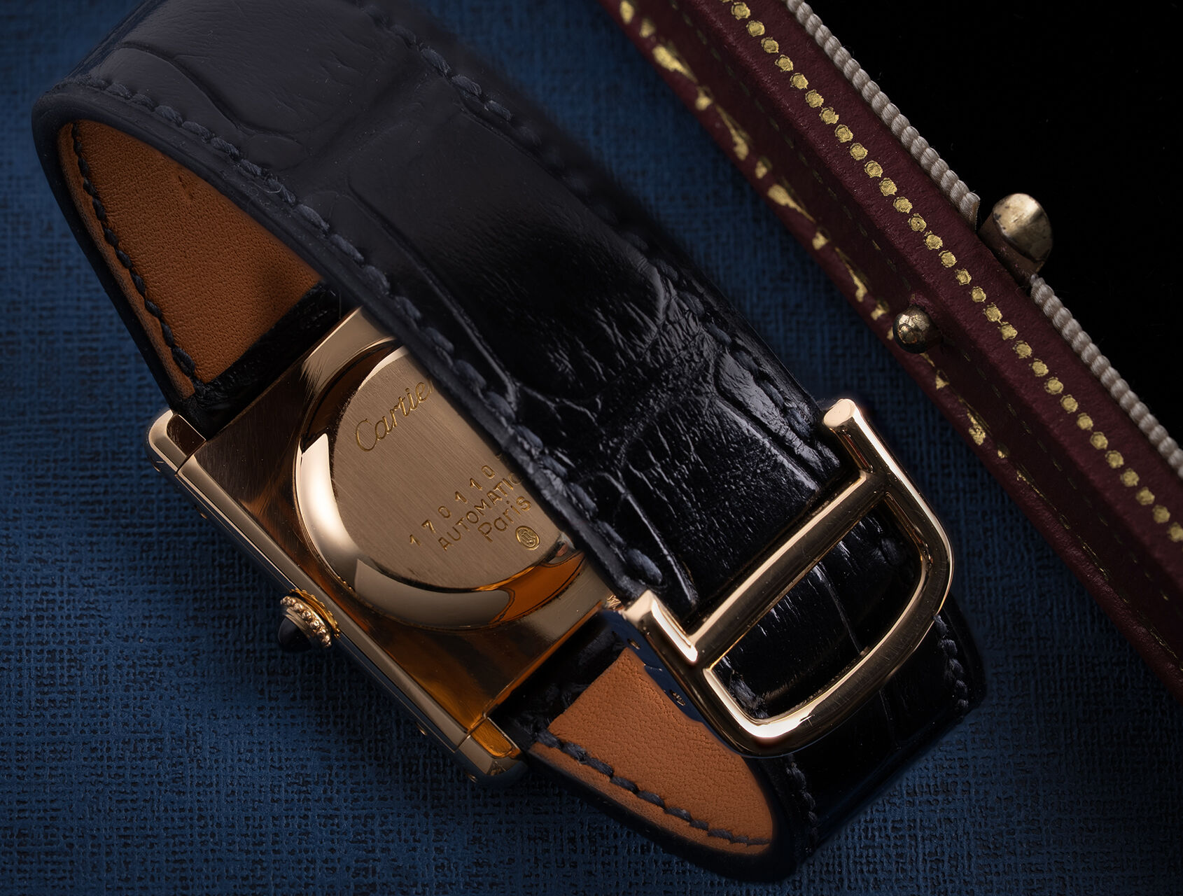 ref 17011 | 17011 - Gold Jumbo | Cartier Tank Louis