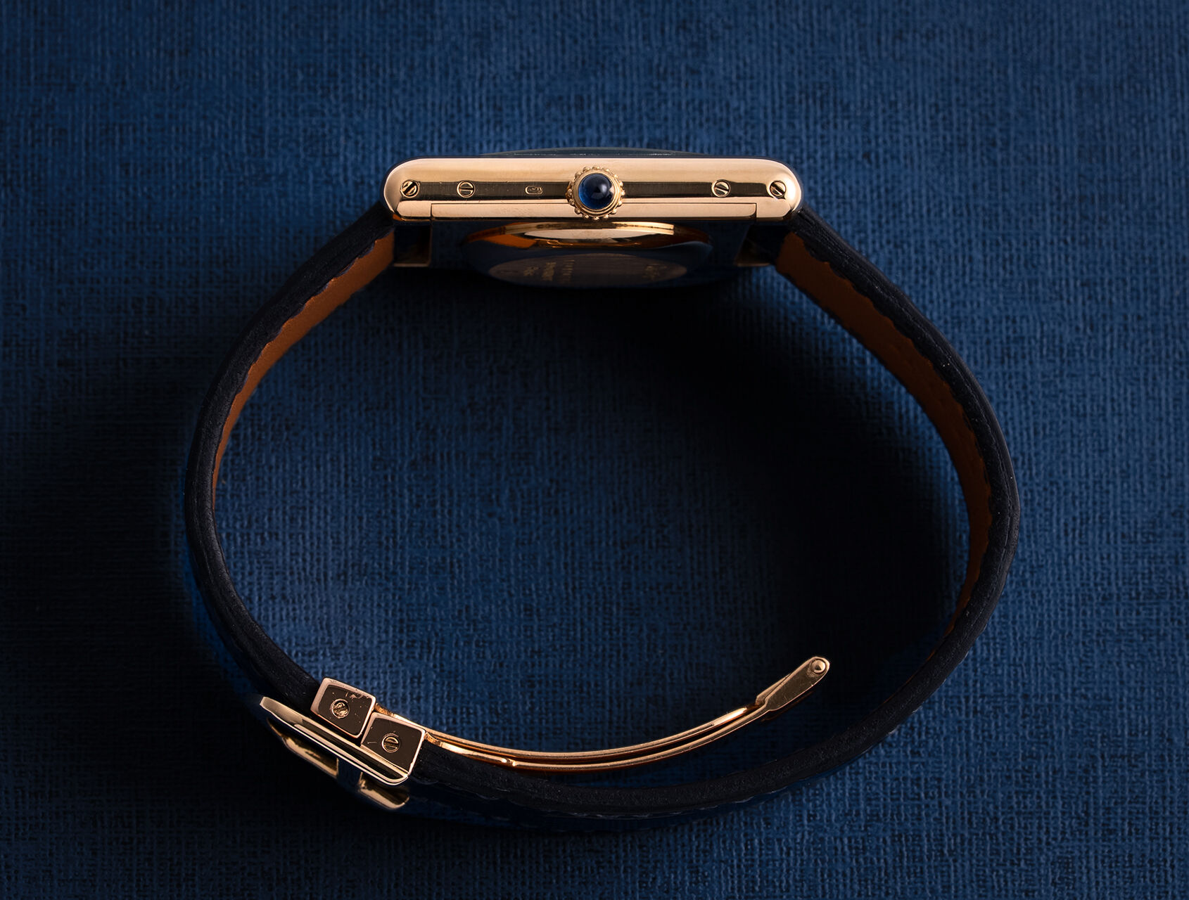 ref 17011 | 17011 - Gold Jumbo | Cartier Tank Louis