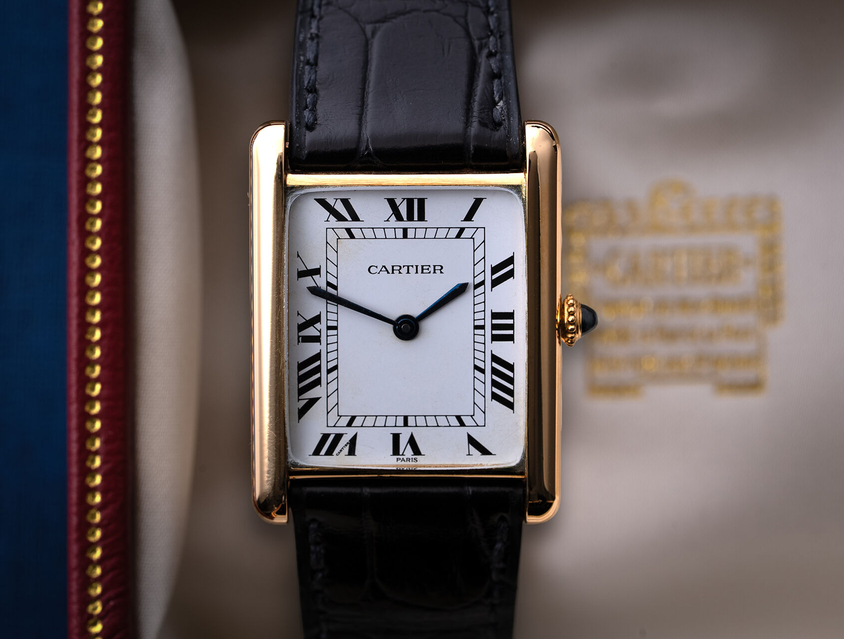ref 17011 | 17011 - Gold Jumbo | Cartier Tank Louis
