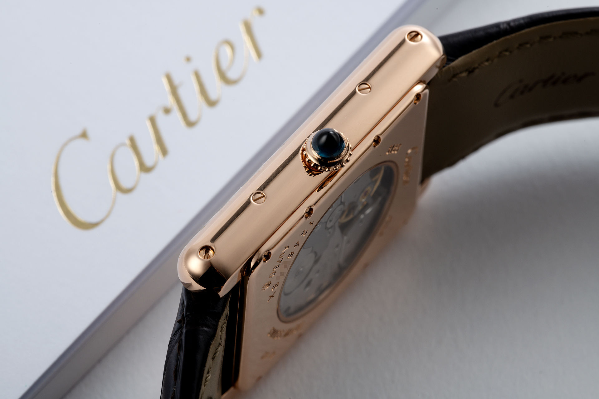 18ct Rose Gold 'Power Reserve' | ref W1560003 | Cartier Tank Louis