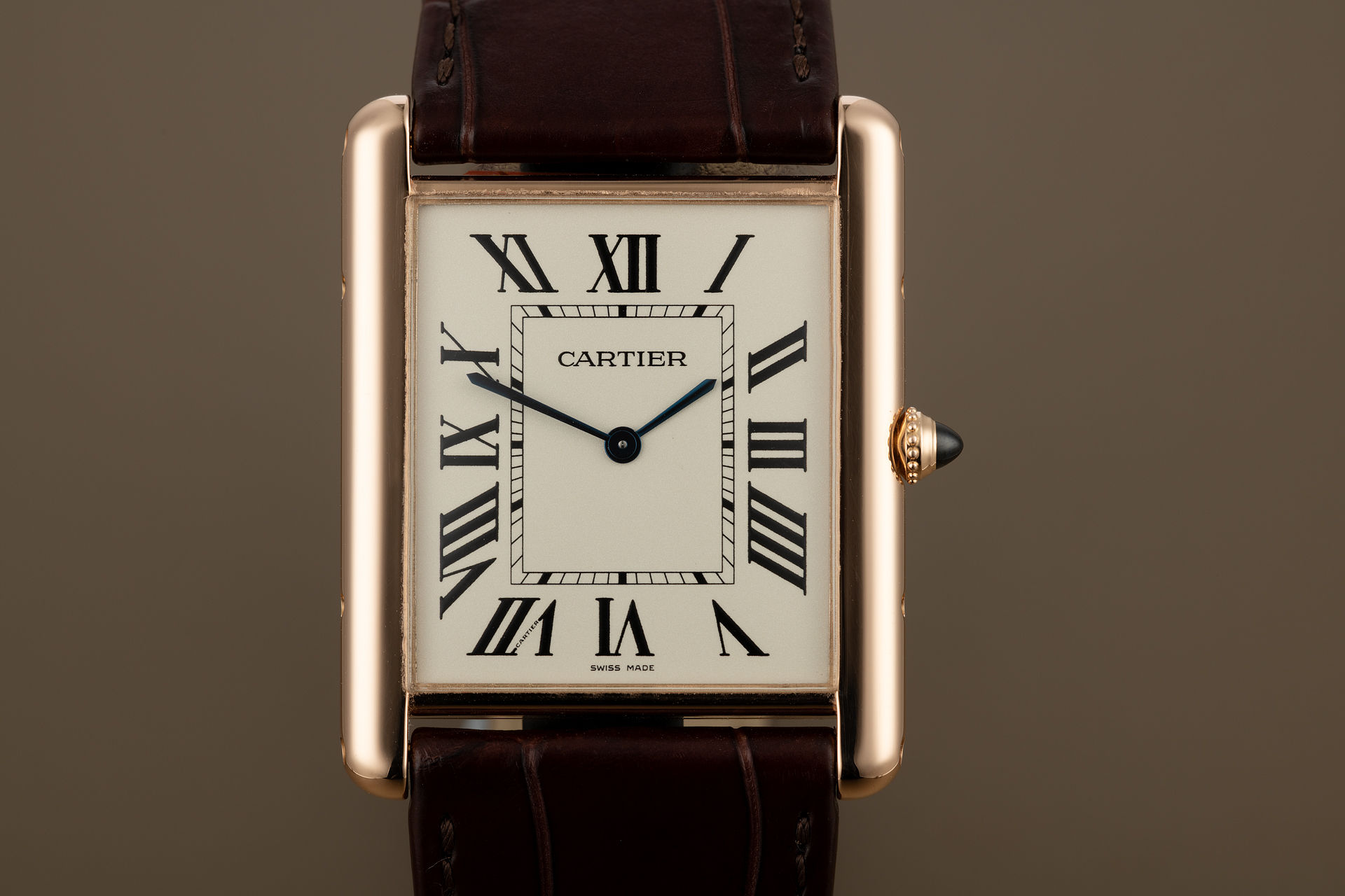 ref CRW1560017 | Rose Gold 'Mechanical'  | Cartier Tank Louis