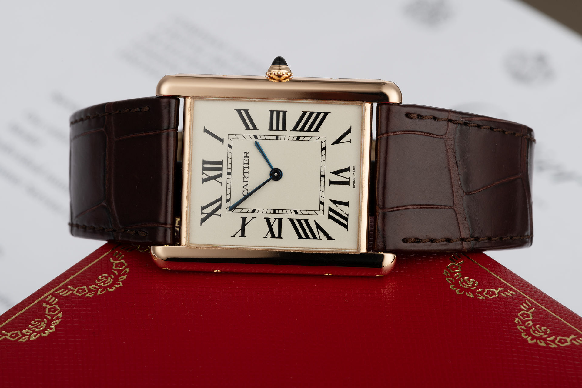 ref CRW1560017 | Rose Gold 'Mechanical'  | Cartier Tank Louis