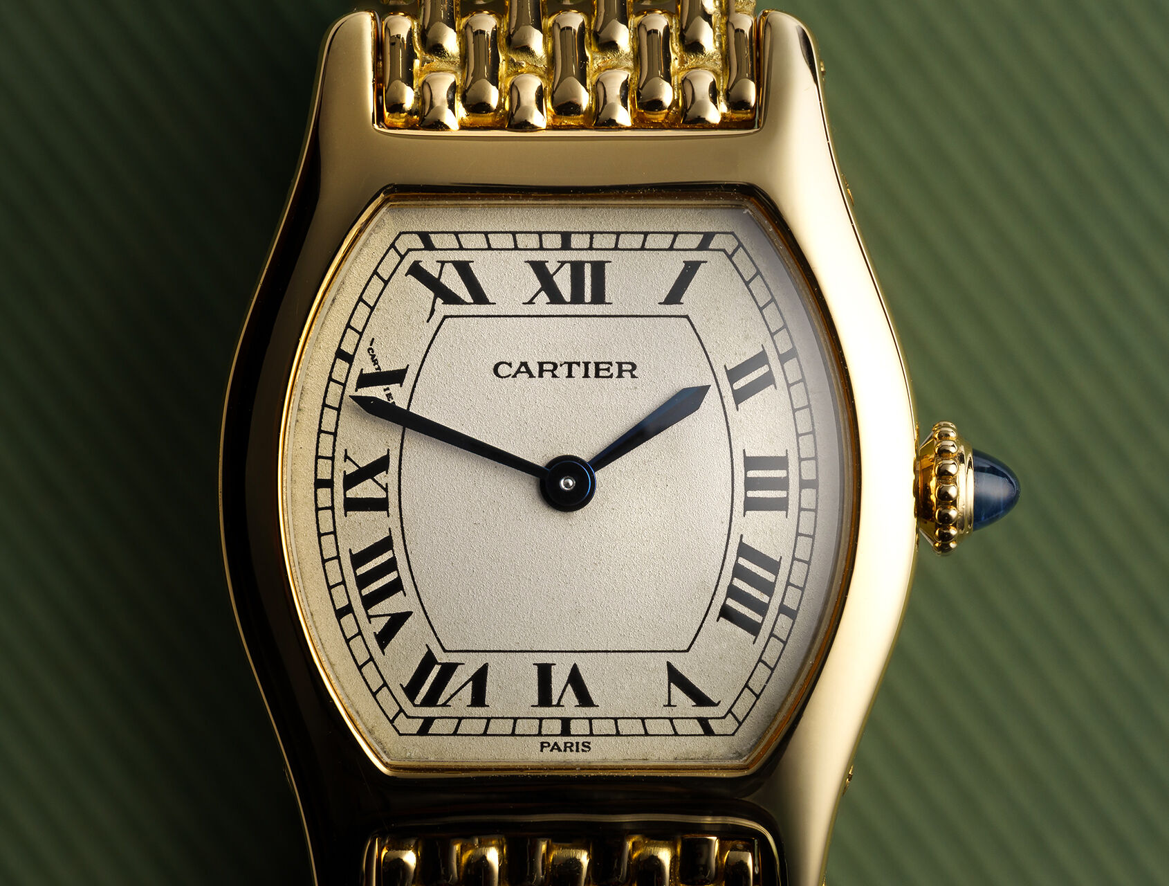 ref 96067 | 96067 - Yellow Gold Mechanical  | Cartier Tortue