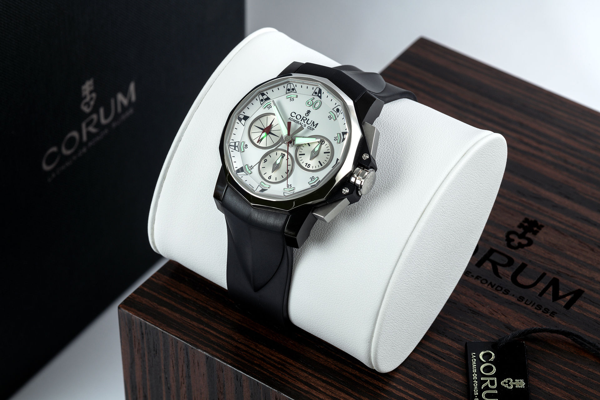 One of 55 Pieces "Rattrapante" | ref 01.0075 | Corum Admirals Cup