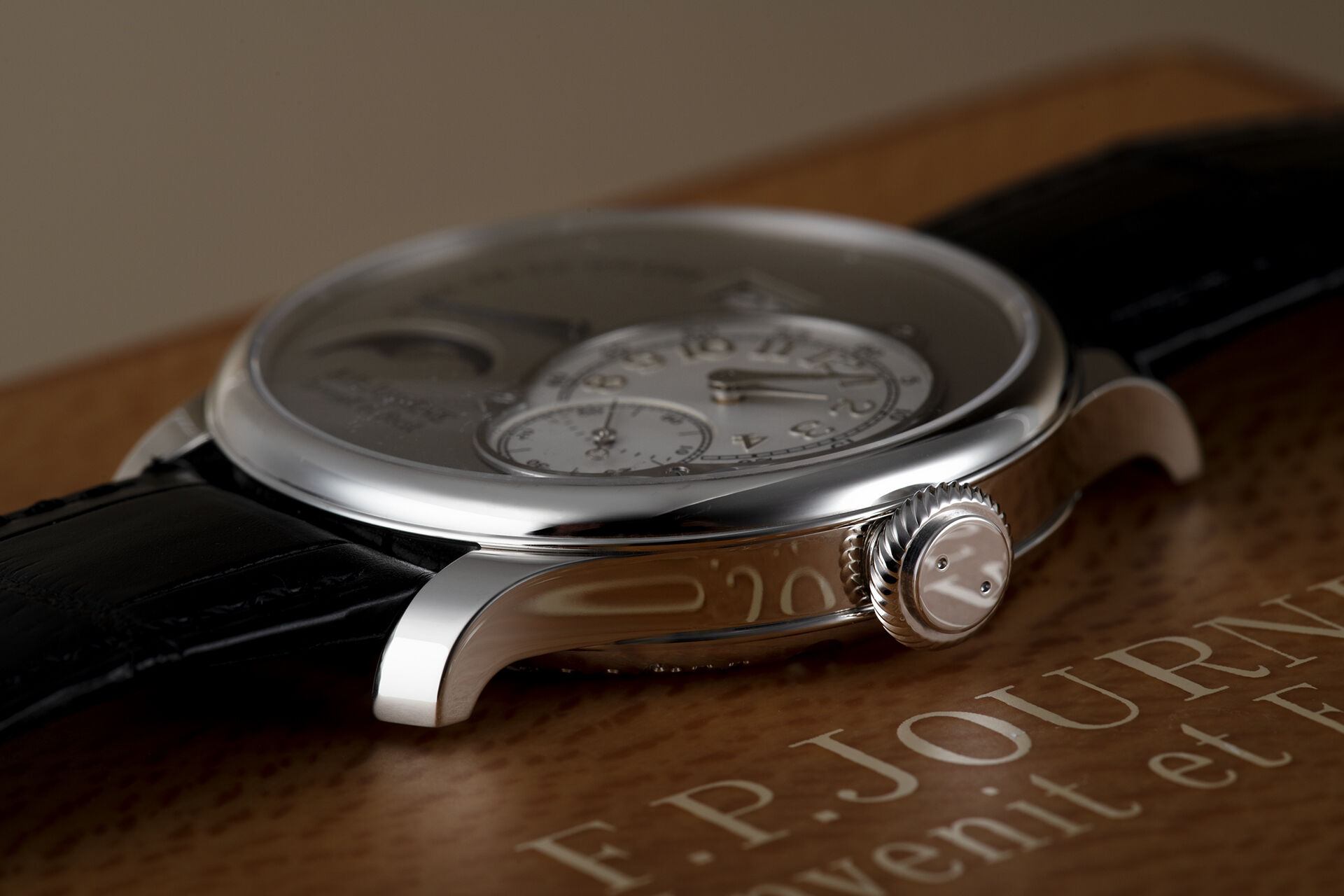  | Box & Certificate | F. P. Journe Lune