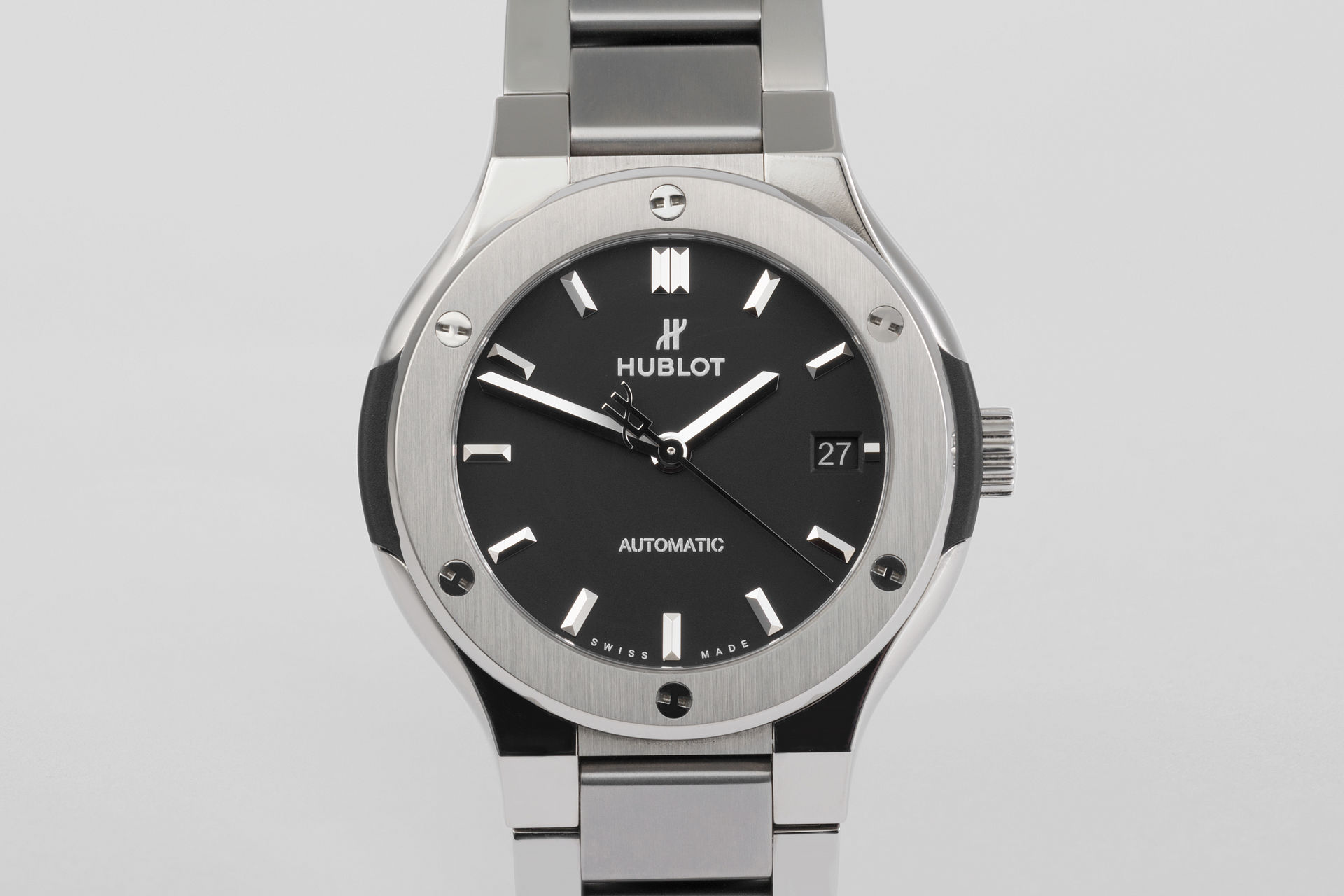 ref 568.nx.1170.nx | 38mm Titanium - Full Set | Hublot Classic Fusion