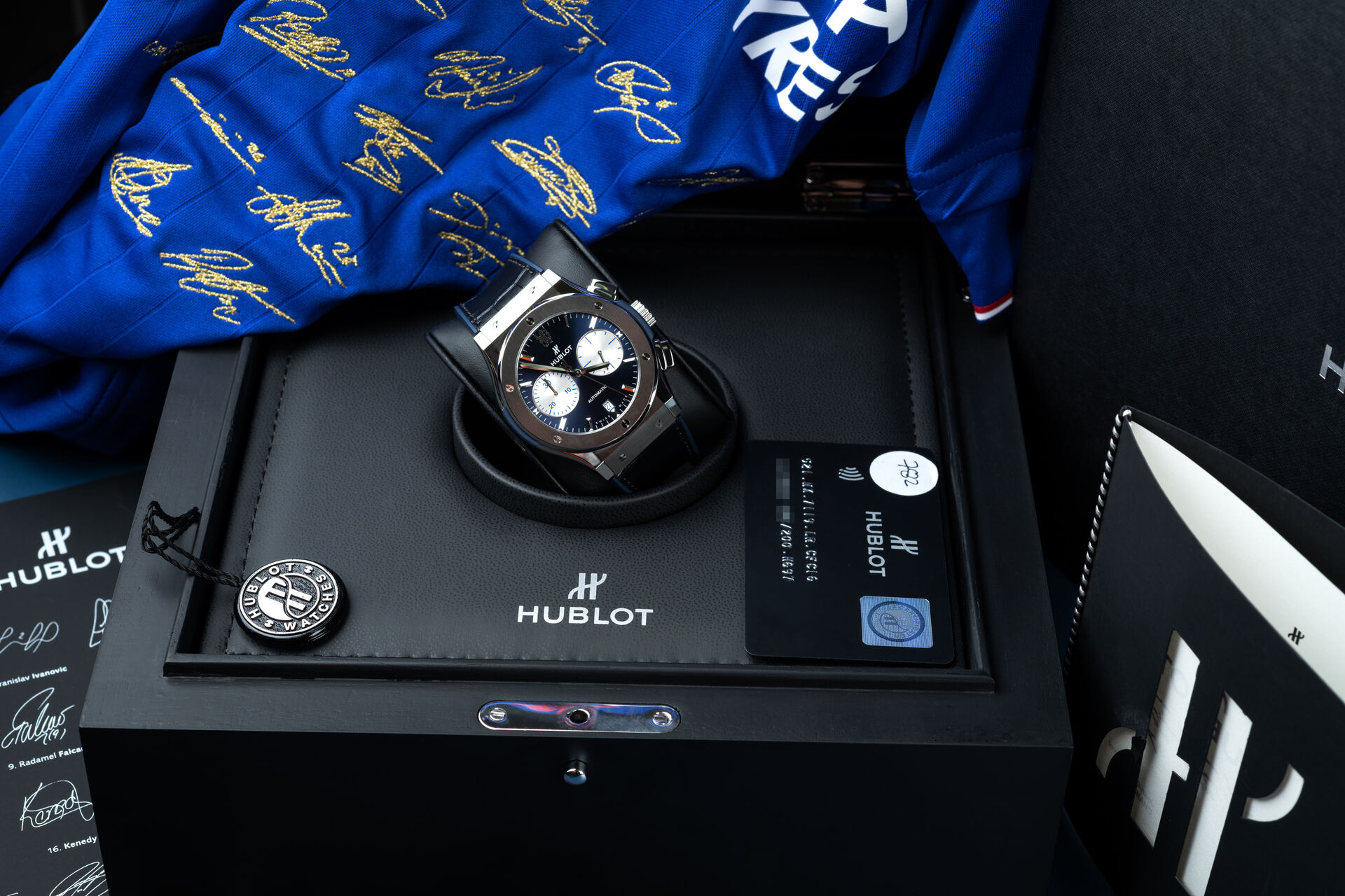 ref 521.NX.7119.LR.CFC16 | Limited Edition of 200 | Hublot Classic Fusion Chrono