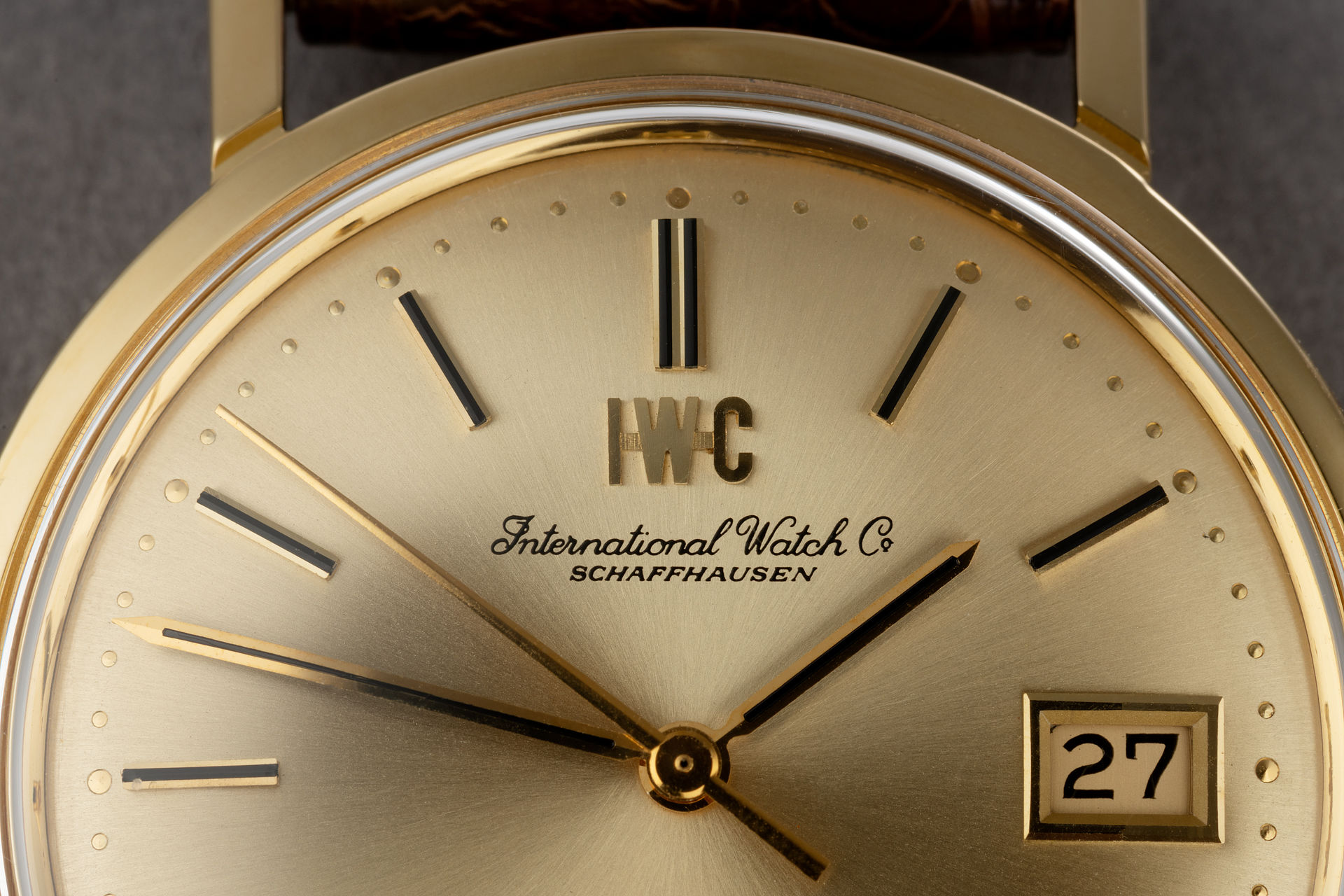 ref 1818 | Yellow Gold 'Original Box'  | IWC Vintage Automatic