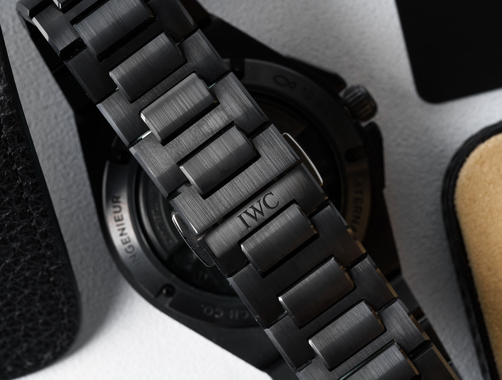 ref IW338903 | IW338903 - Ceramic | IWC Ingenieur