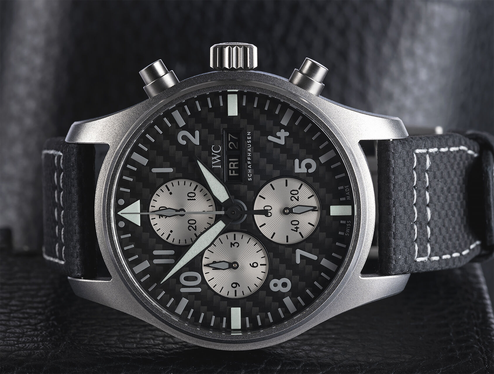 ref IW377903 | IW377903 - AMG Carbon | IWC Pilot