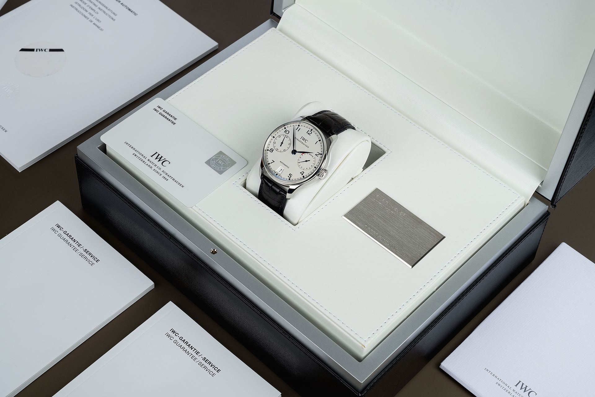 ref IW500107 | Complete Set 'Box & Papers' | IWC Portuguese