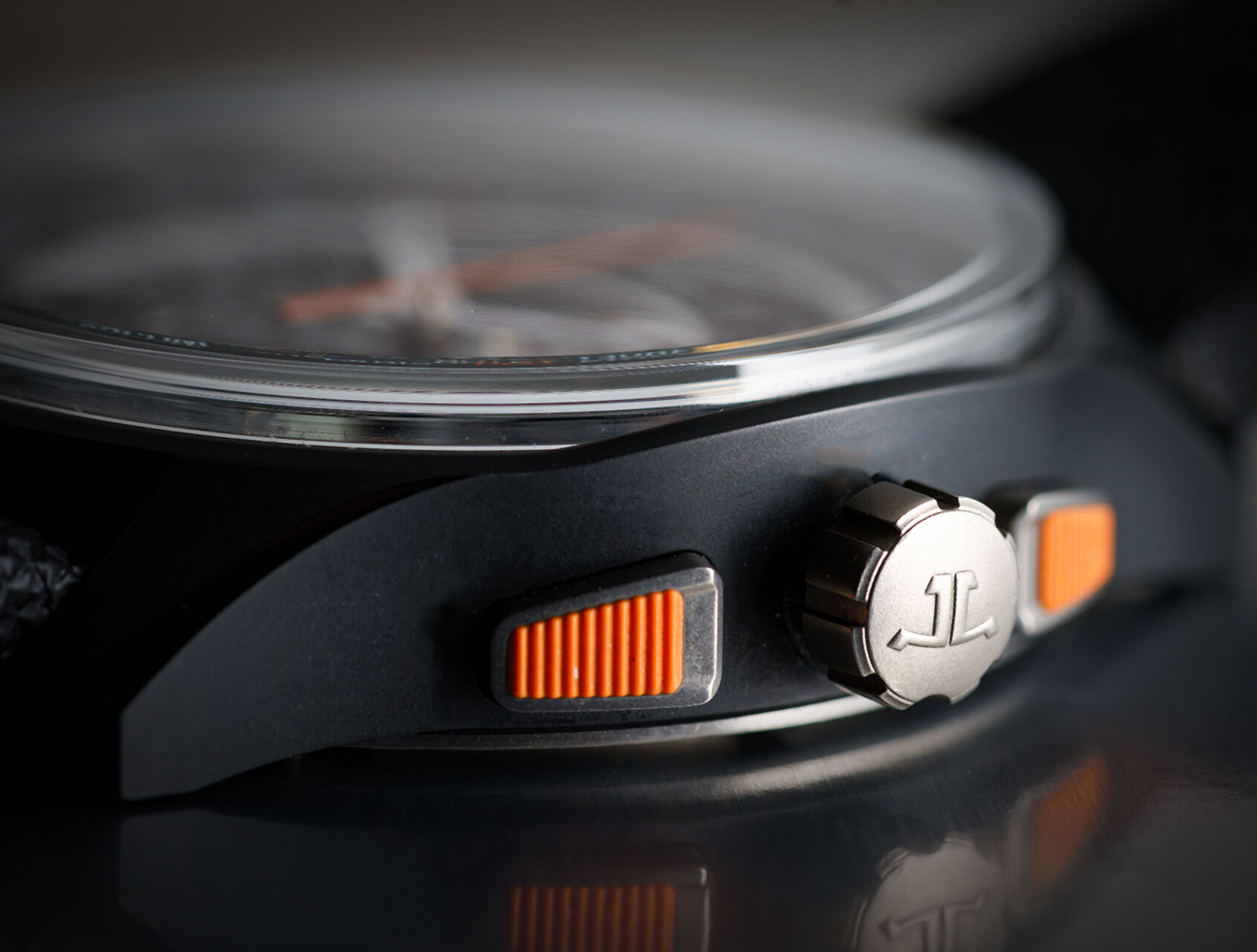 ref JLQ193J430 | Aston Martin - Limited Edition | Jaeger LeCoultre AMOX5 World Chronograph Racing