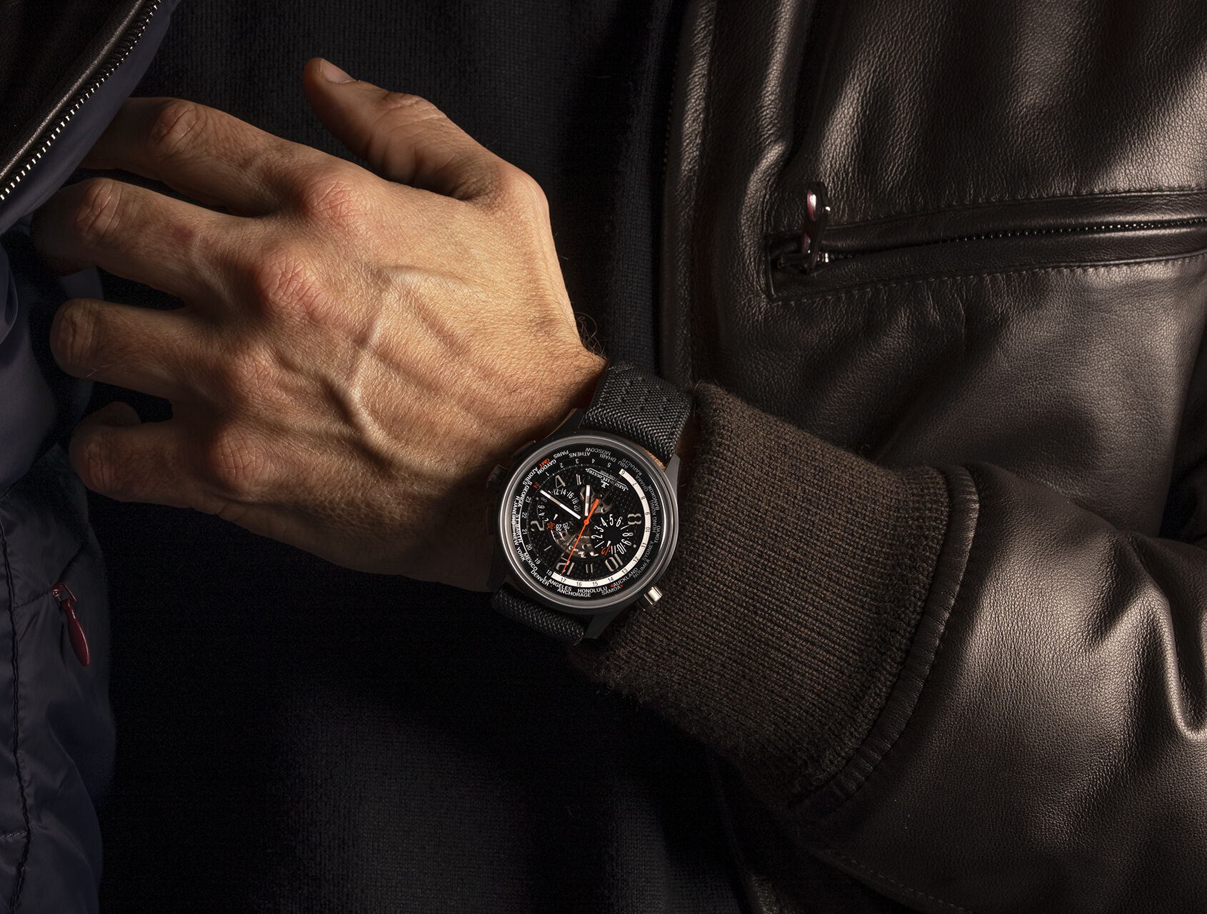 ref JLQ193J430 | Aston Martin - Limited Edition | Jaeger LeCoultre AMOX5 World Chronograph Racing