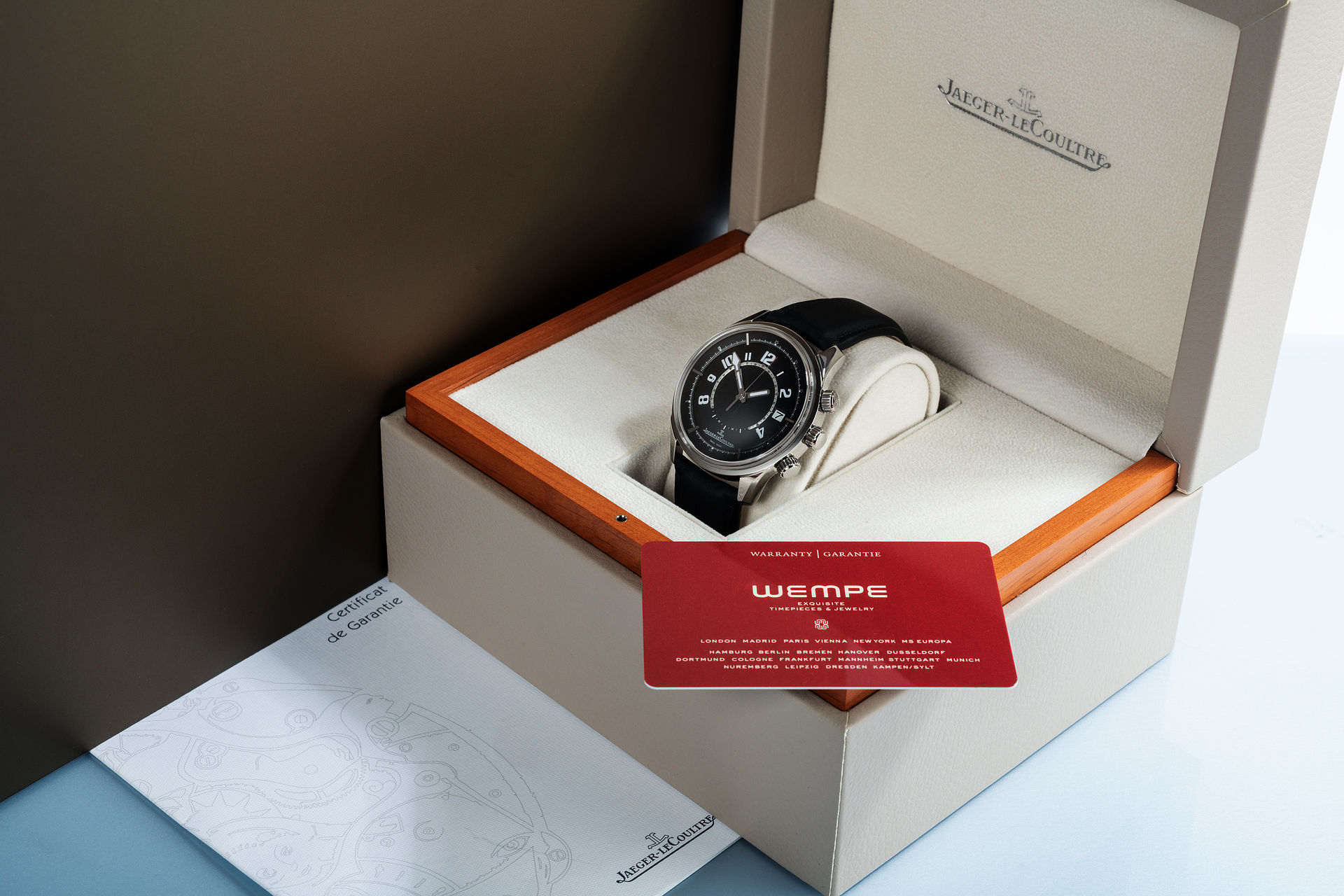 Box & Certificate | ref 190.8.97 | Jaeger-leCoultre Aston Martin
