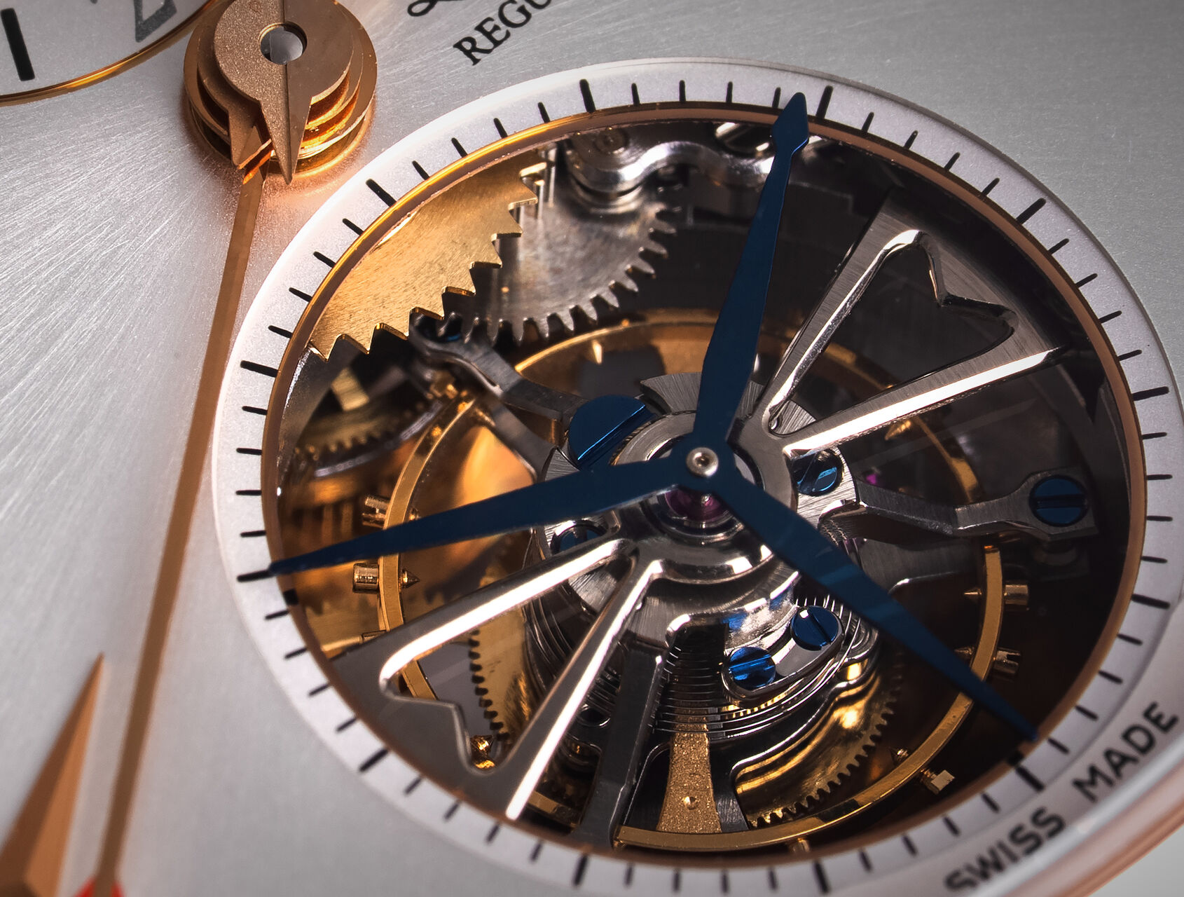 ref Q1652420 | Q1652420 - Rose Gold | Jaeger-leCoultre Master Tourbillon