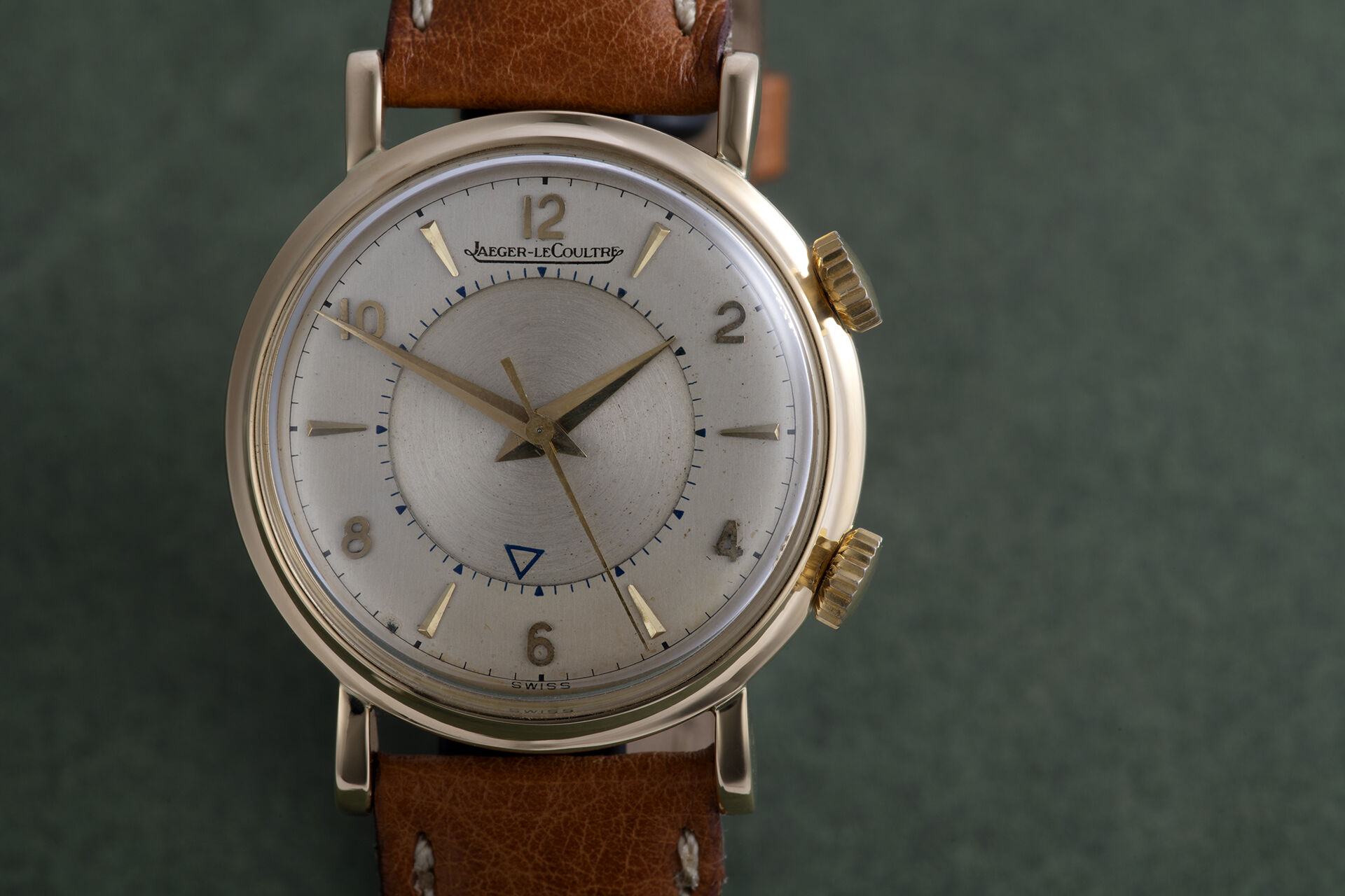  | 'Vintage' 18ct Yellow Gold  | Jaeger-leCoultre Memovox