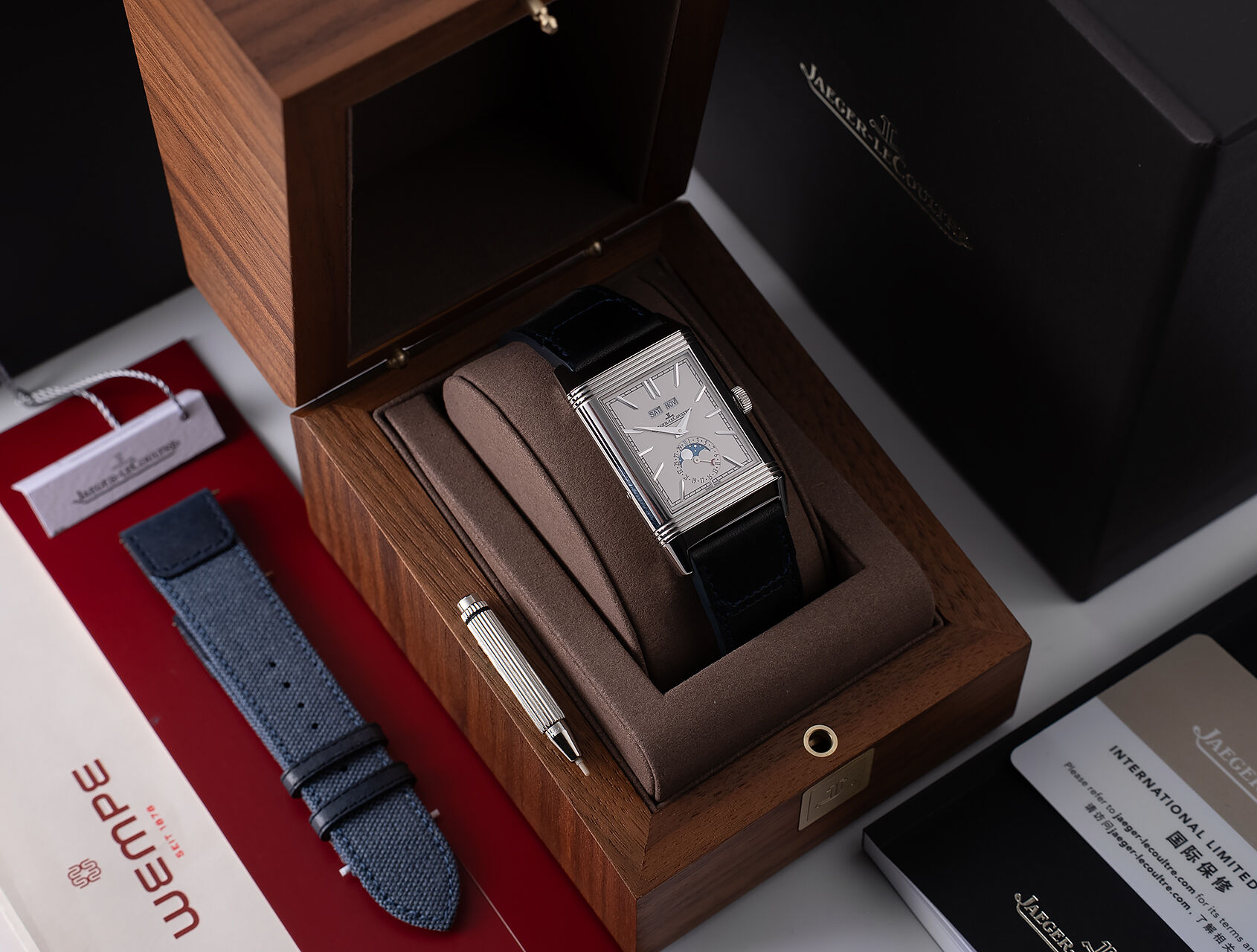 ref Q3918420 | Q3918420 - Tribute | Jaeger-leCoultre Reverso Duo Travel Time