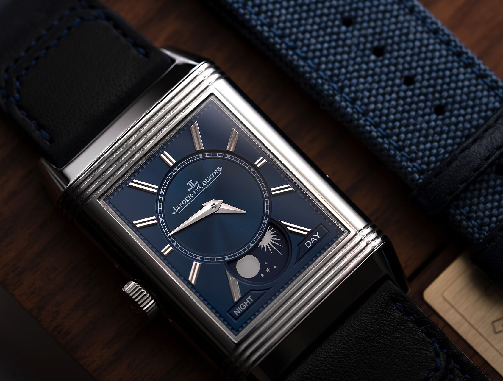 ref Q3918420 | Q3918420 - Tribute | Jaeger-leCoultre Reverso Duo Travel Time