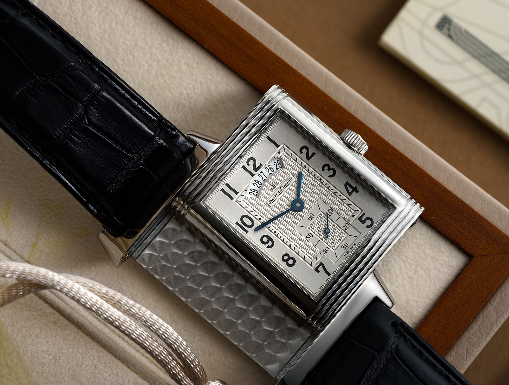 ref Q3748421 | Q3748421 - Night & Day | Jaeger-leCoultre Reverso