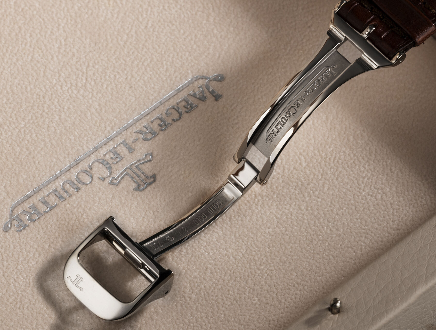 ref 250.3.86 | 250.3.86 - White Gold | Jaeger-leCoultre Reverso