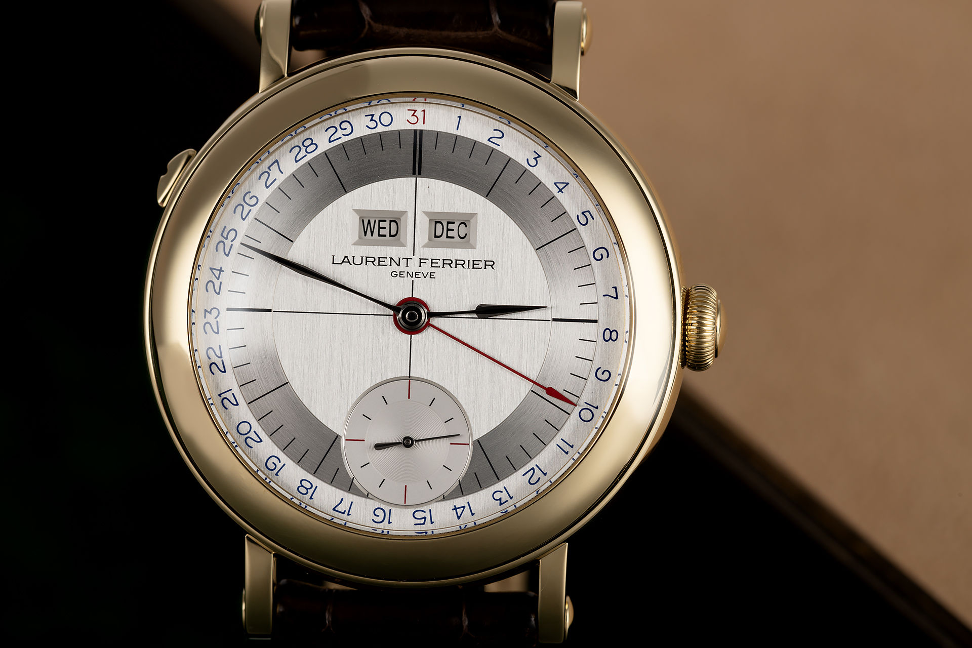 ref LF126.01 | Montre Ecole 'Complete Set' | Laurent Ferrier Galet Annual Calendar