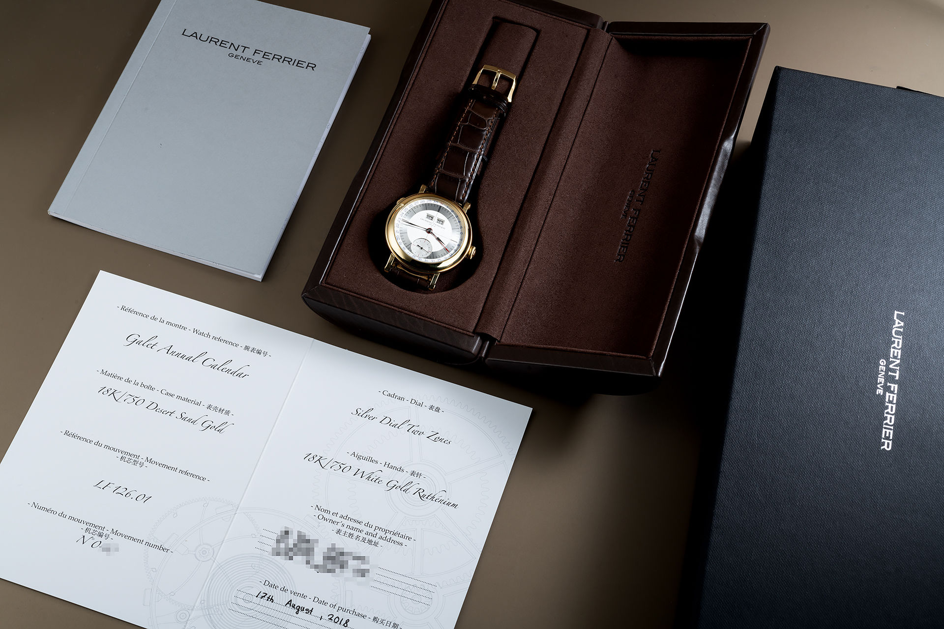 ref LF126.01 | Montre Ecole 'Complete Set' | Laurent Ferrier Galet Annual Calendar