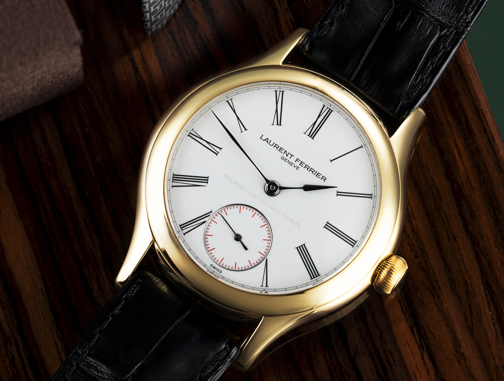 ref LCF001.02.J1.E09 | Tourbillon Double Spiral | Laurent Ferrier Galet Classic