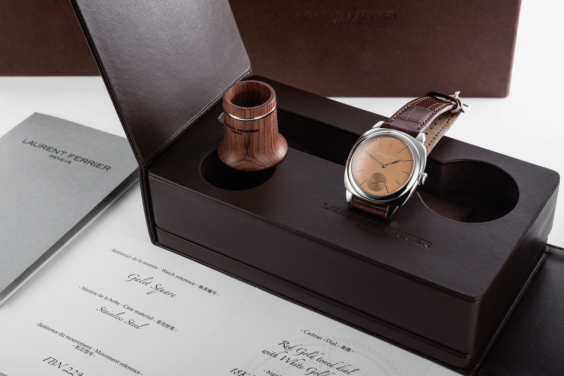 ref FBN 229.01 | 41mm 'Full Set' | Laurent Ferrier Galet Square