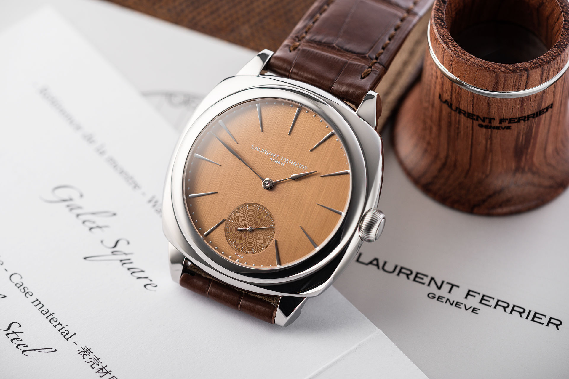 ref FBN 229.01 | 41mm 'Full Set' | Laurent Ferrier Galet Square