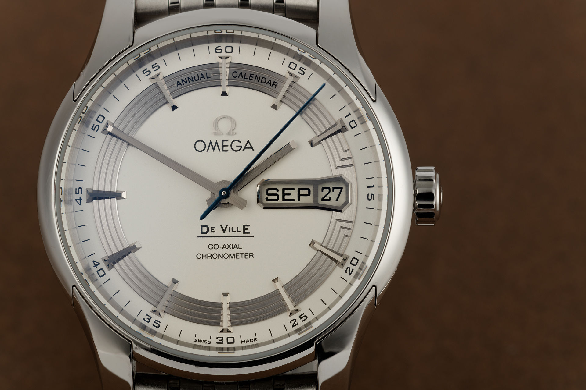 ref 431.30.41.22.02.001 | 'Sapphire Case' Stainless Steel | Omega Hour Vision