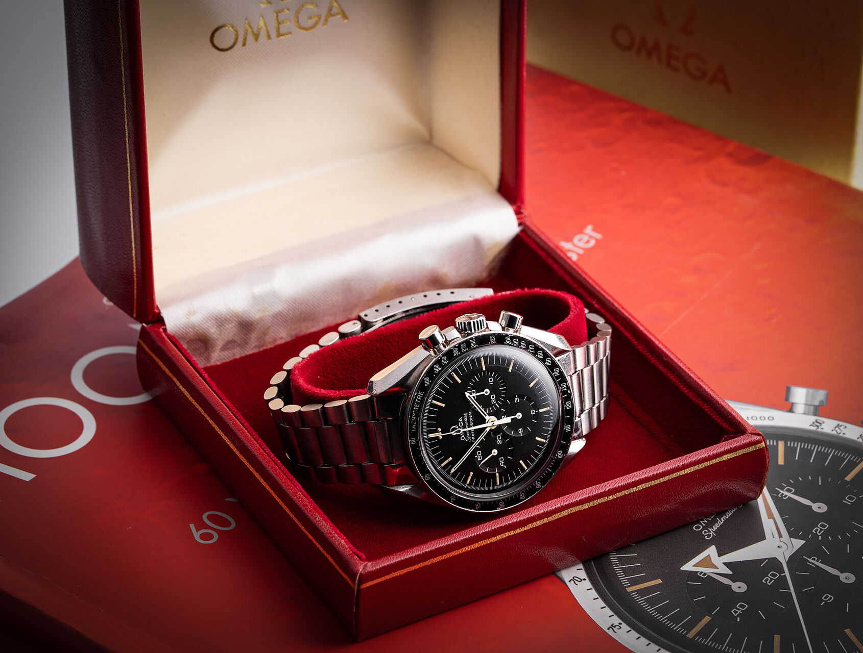 ref 145.022-69 ST | 145.022 - 'Straight Writing' | Omega Speedmaster