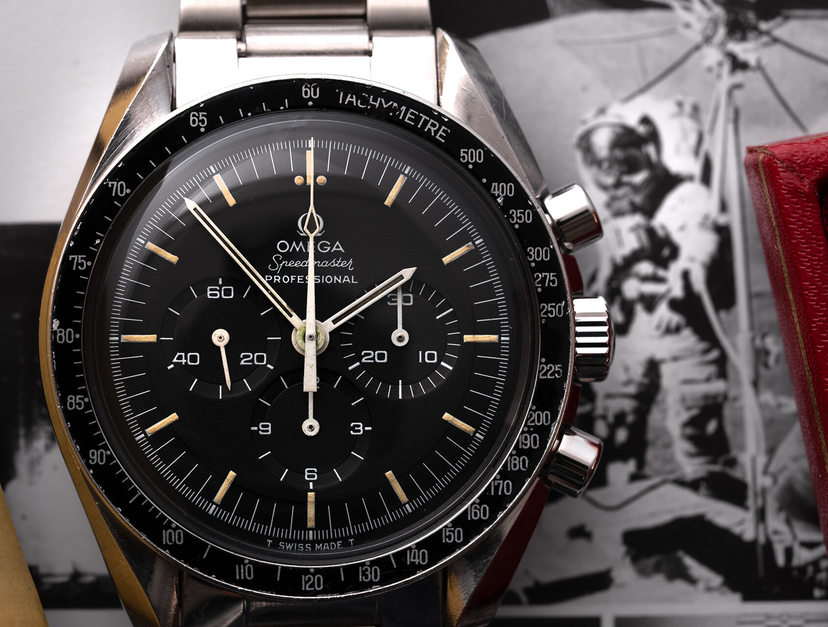 ref 145.022-69 ST | 145.022 - 'Straight Writing' | Omega Speedmaster