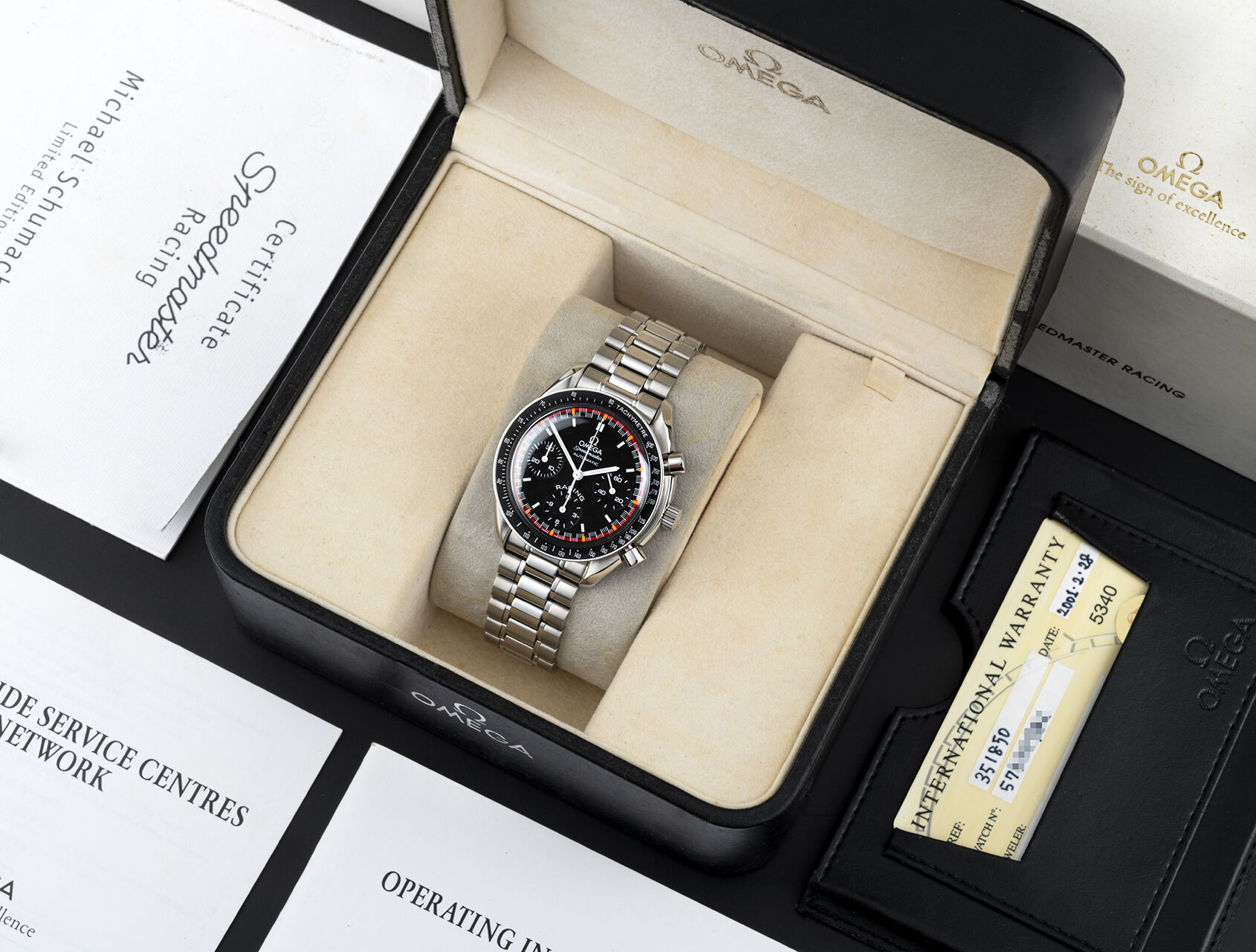 ref 351850 | 351850 - Michael Schumacher | Omega Speedmaster