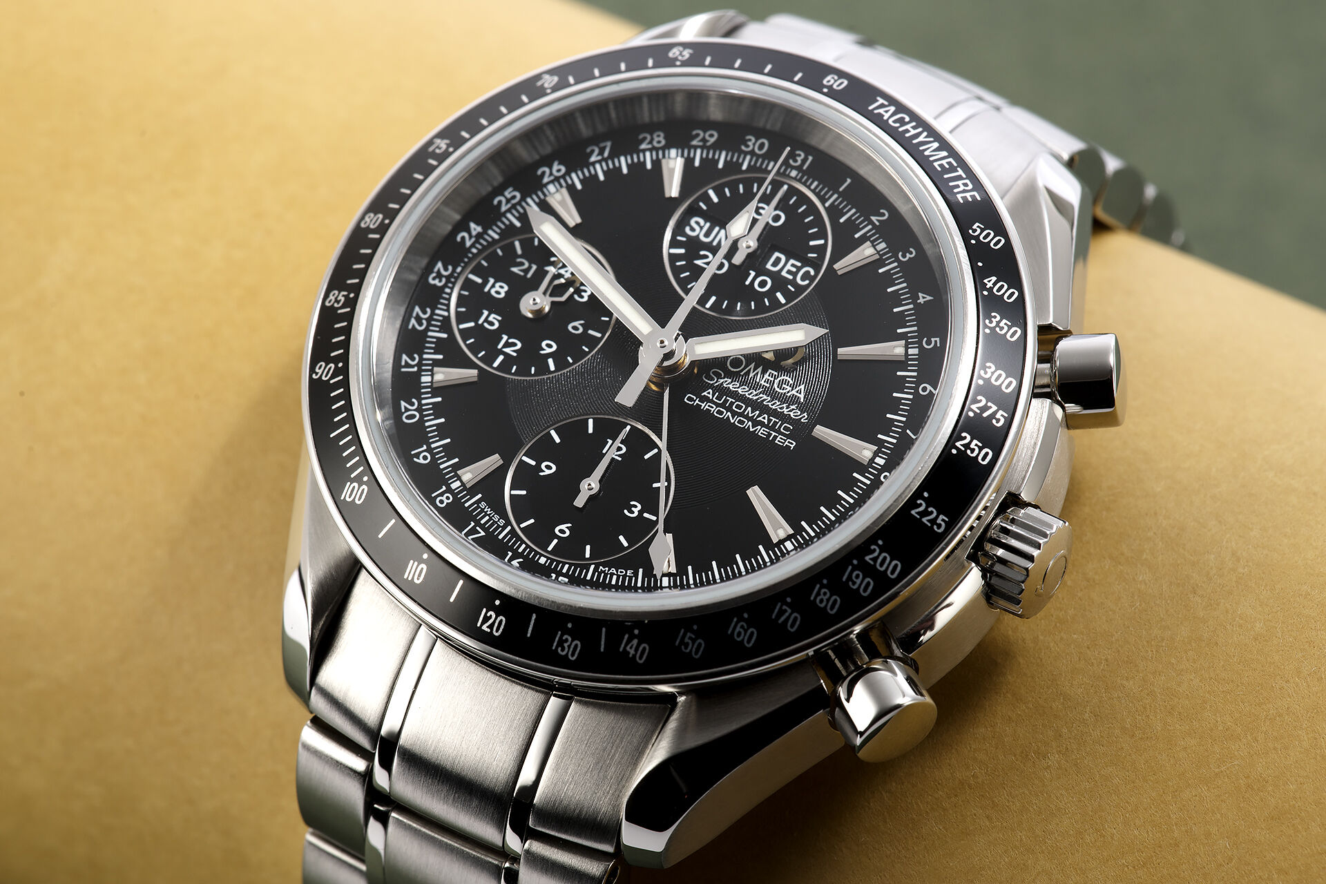 ref 32205000 | Day-Date Chronograph | Omega Speedmaster