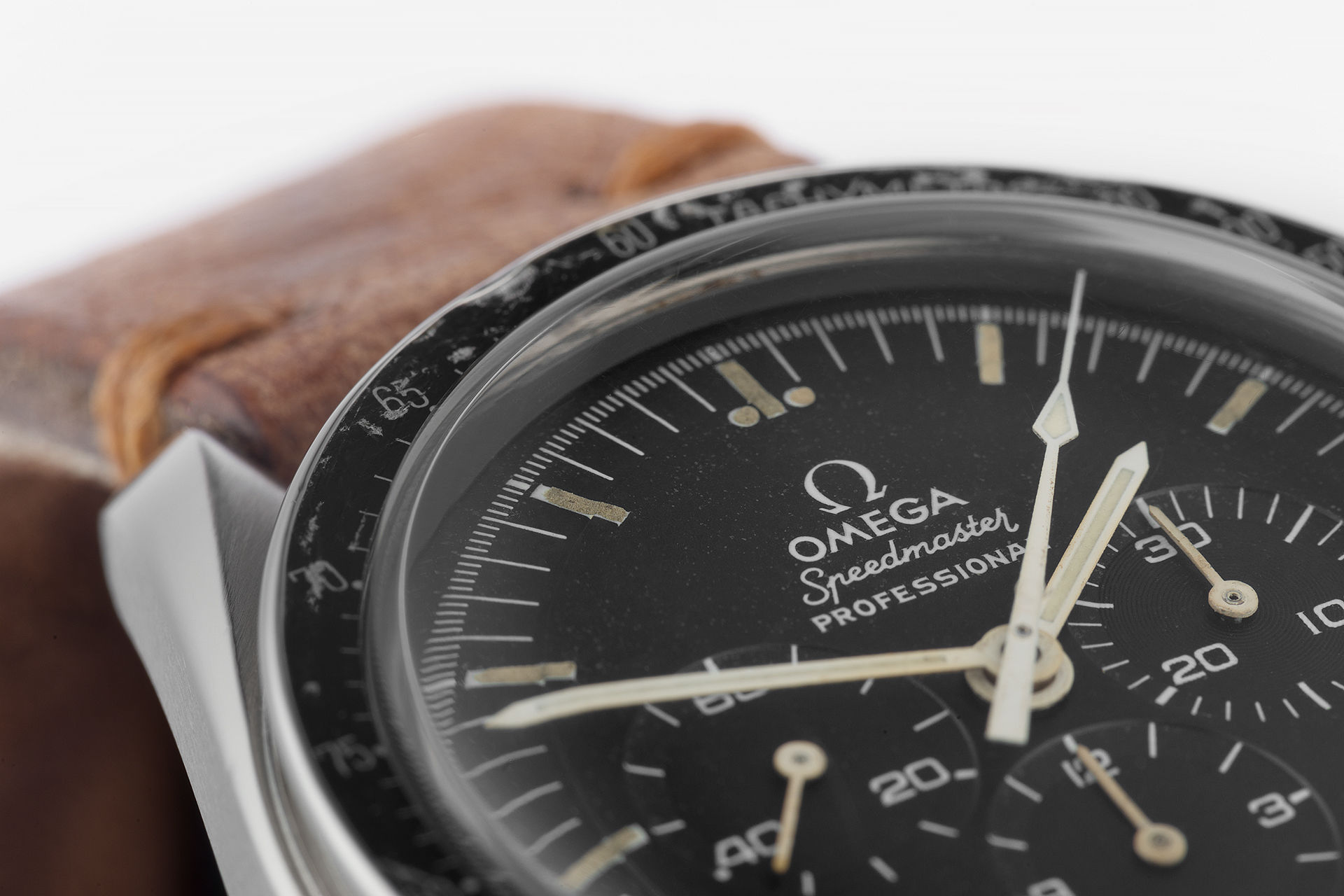 ref 145022-68ST | 'Moon Landing'  | Omega Speedmaster